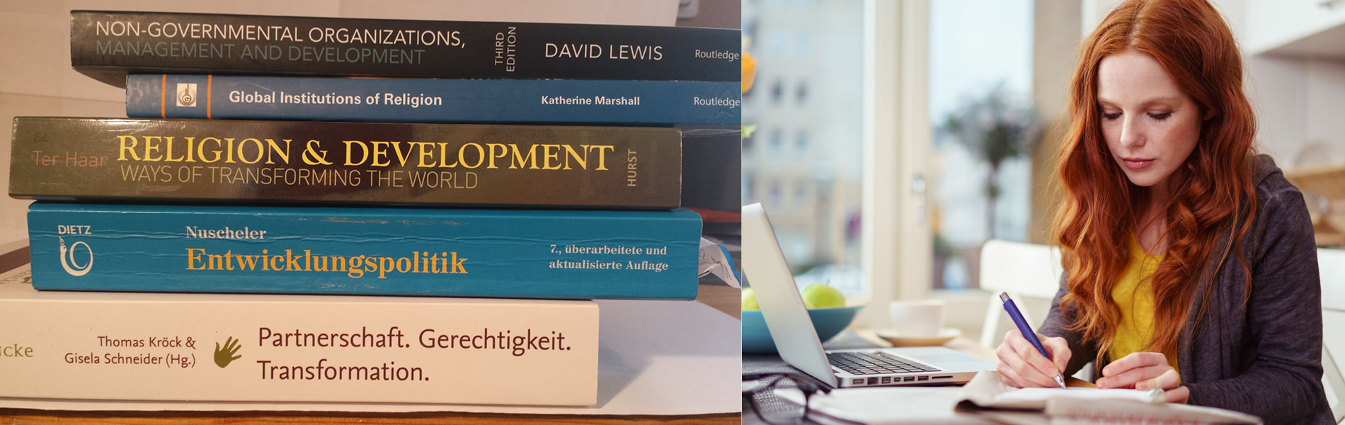 Studentin am Laptop und Development Bücher